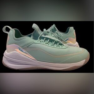 Clove Vapor Comfort Nursing Healthcare Drawstring Mint Green Sneaker Women’s 11